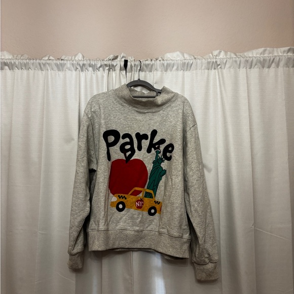 Gray Parker Women's Sweatshirt with NYC Graphic - Picture 2 of 4